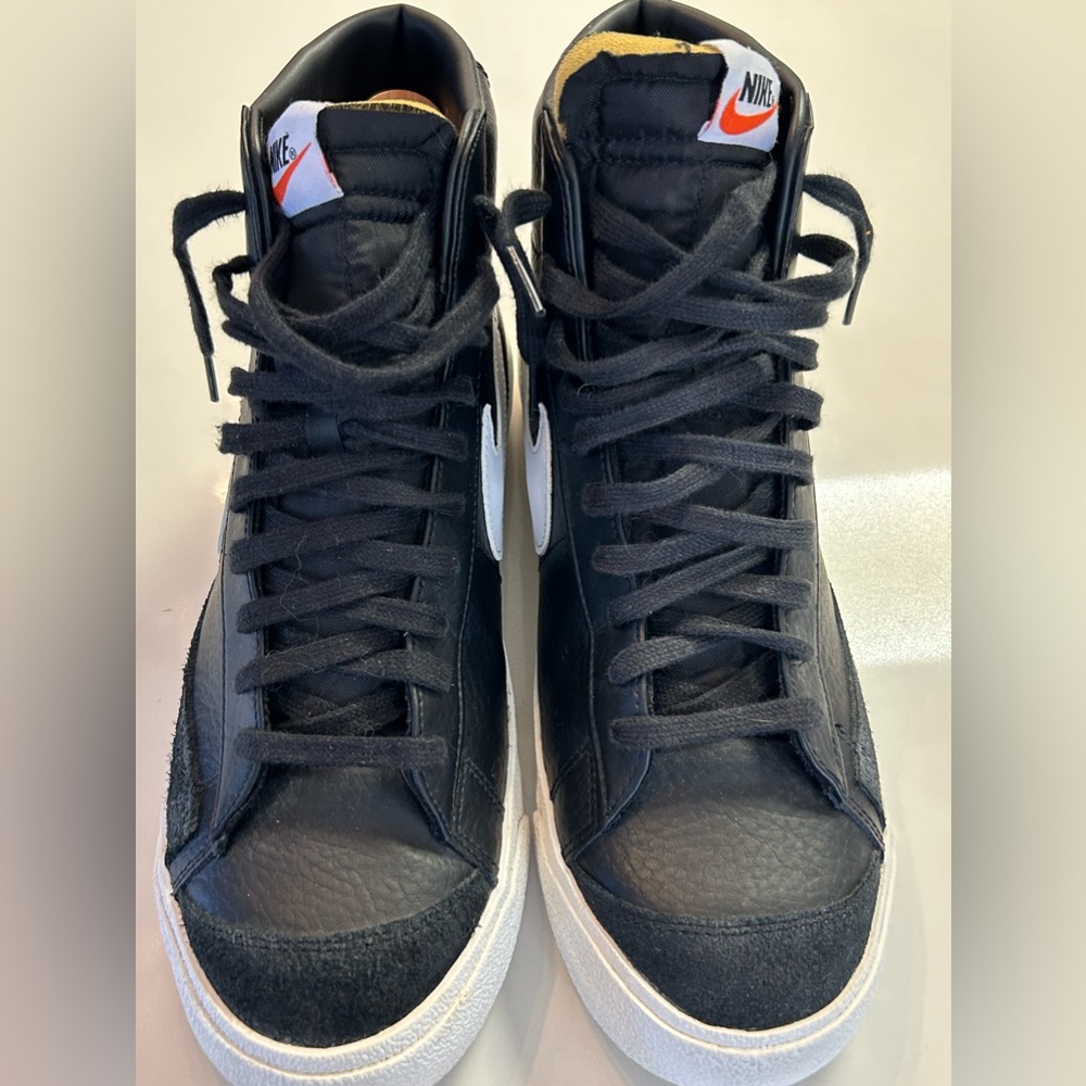 Nike Men's Blazer Mid 77 Vintage Sneakers